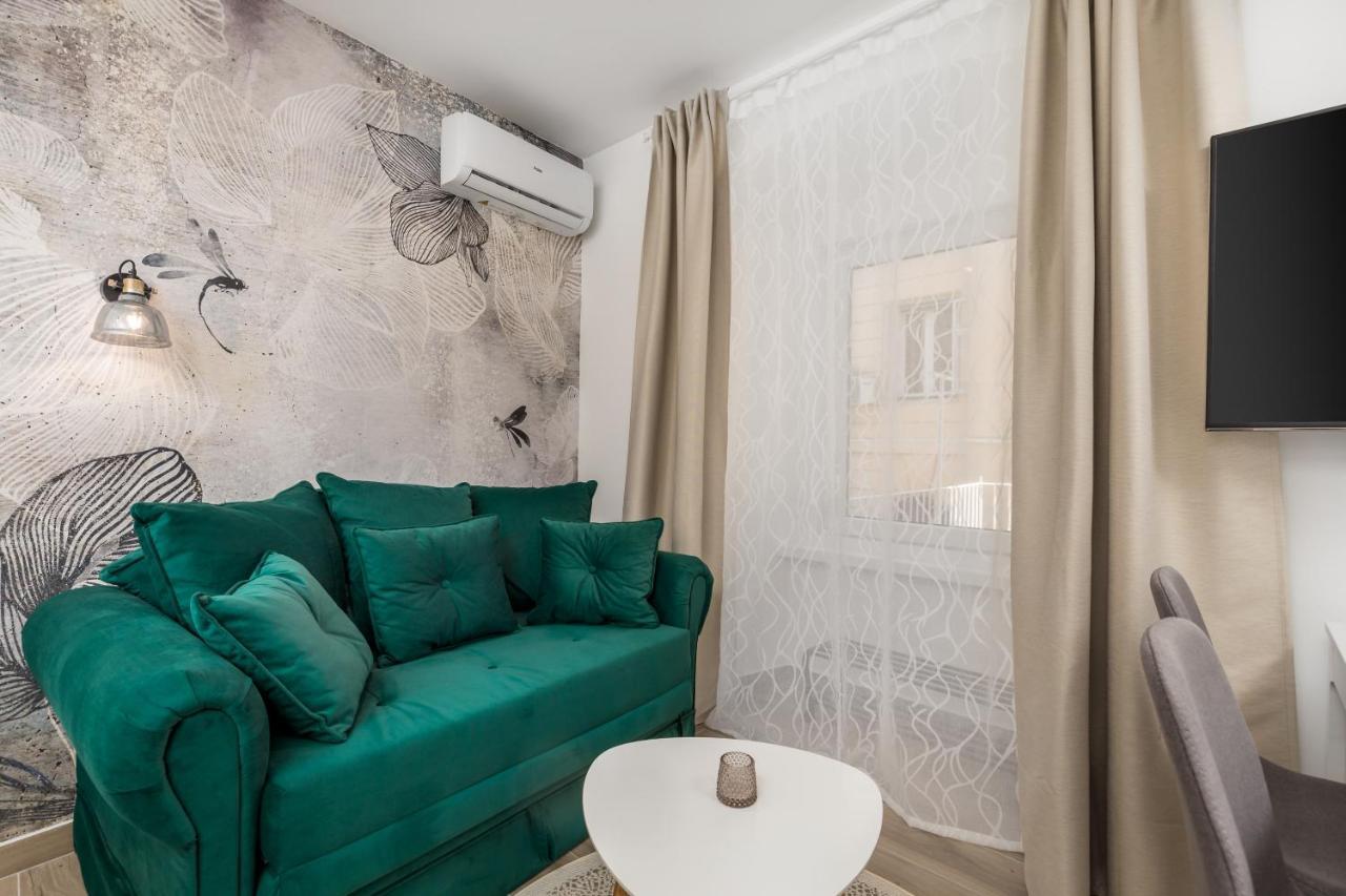 Srnec Apartments - Korzo Rijeka Eksteriør billede