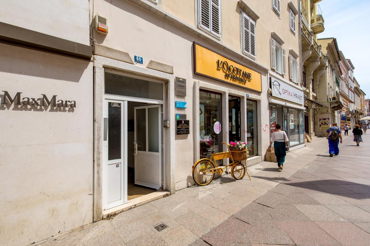 Srnec Apartments - Korzo Rijeka Eksteriør billede